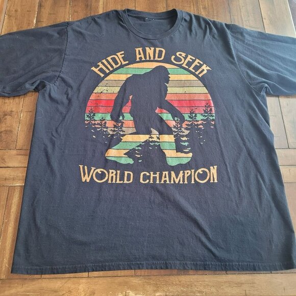 Gildan Other - Bigfoot Hide & Seek World Champion Graphic T-Shirt XL
